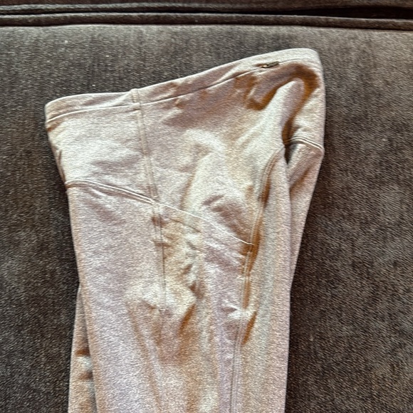 Lululemon running leggings - Picture 4 of 4